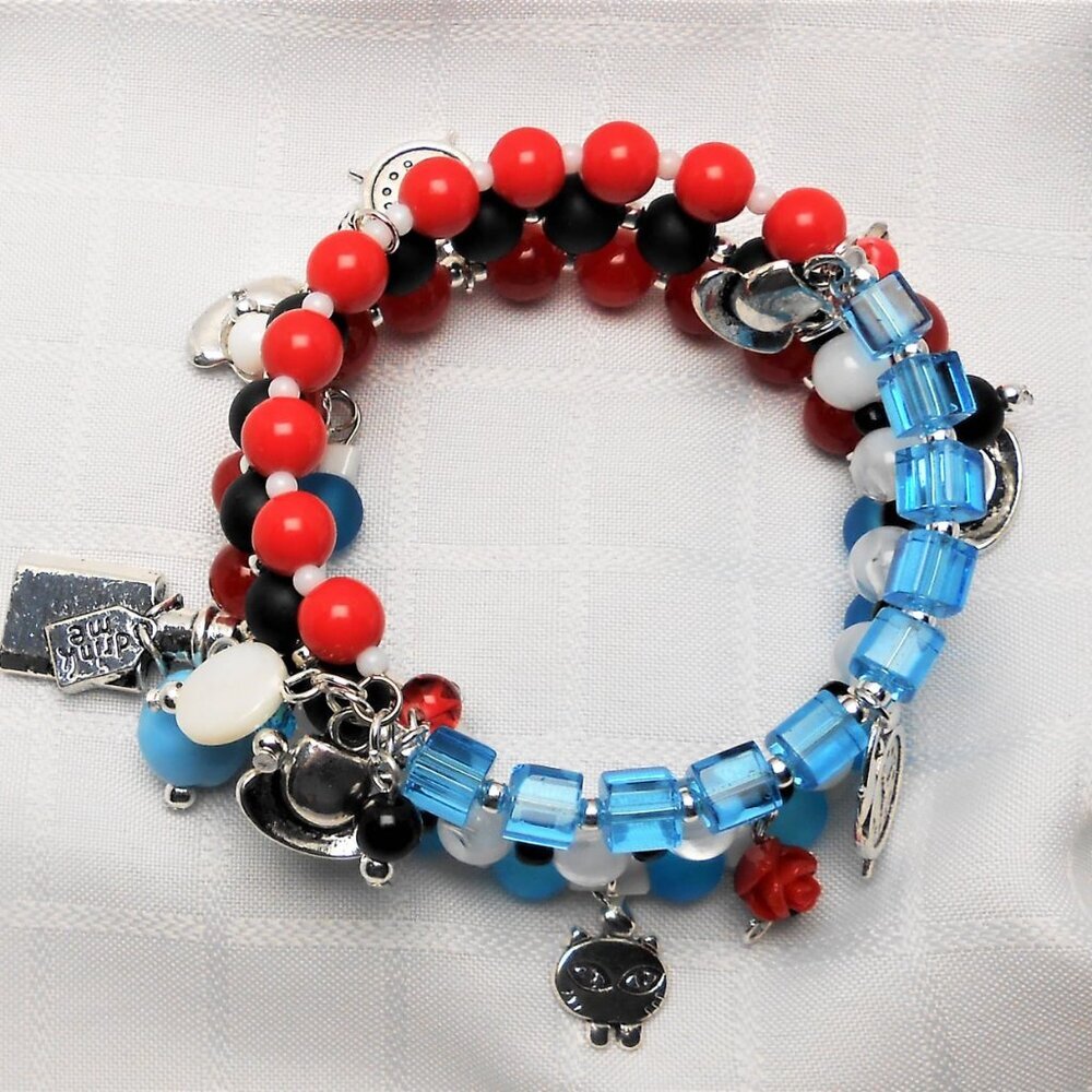 Alice in Wonderland Three-strand bracelets and earrings - No. 2 - handmade -